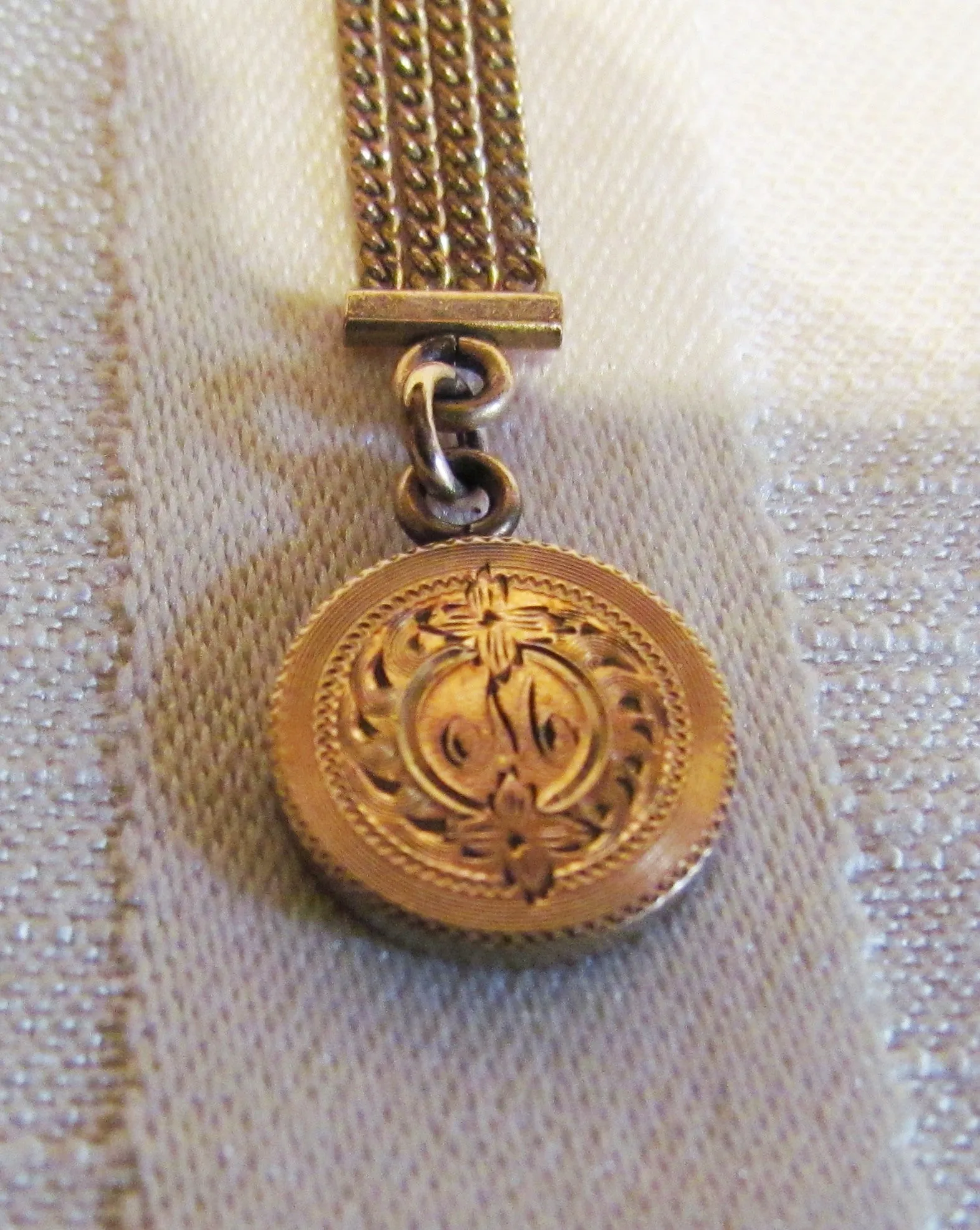 12kt GF Watch Chain And Fob Circa 1900 Gold Hayward Watch Chain