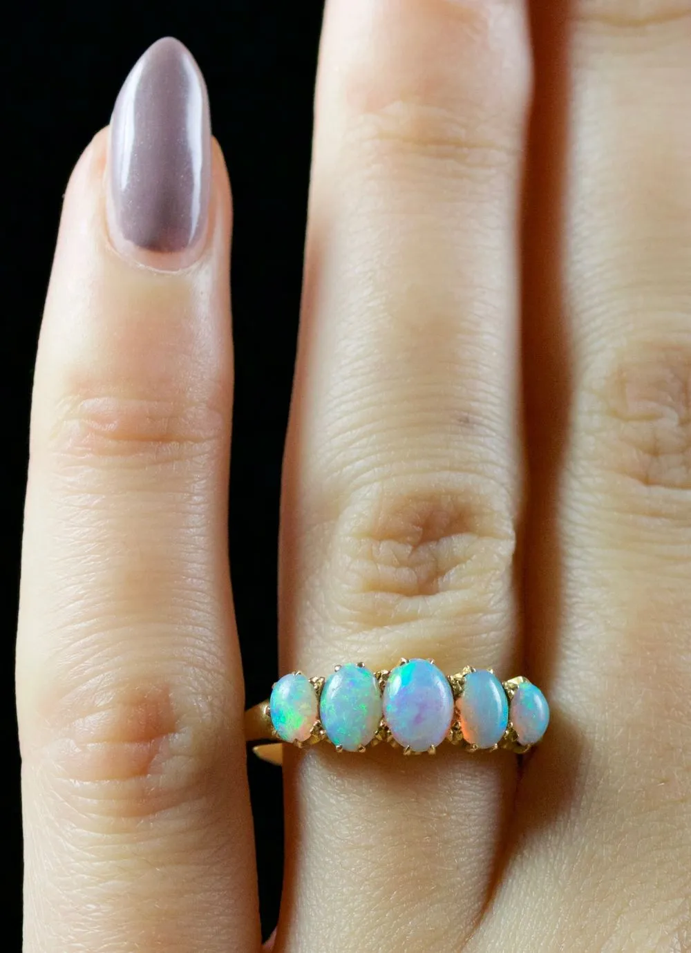 Antique Victorian 18Ct Gold Opal Ring Cira 1880