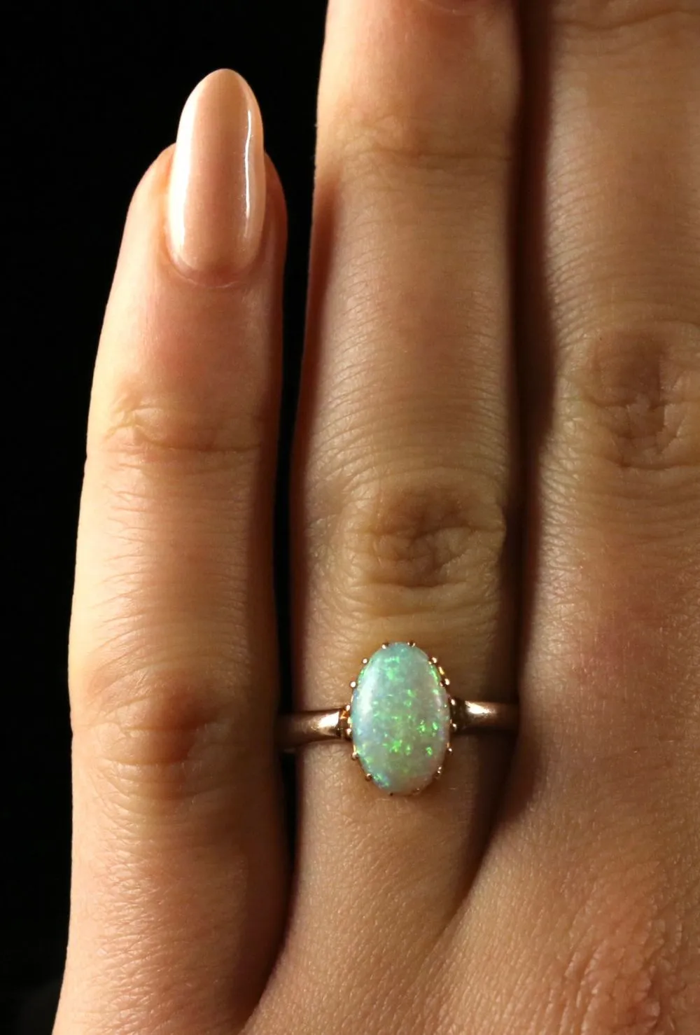 Antique Victorian Natural Opal 18Ct Gold Ring Circa 1900