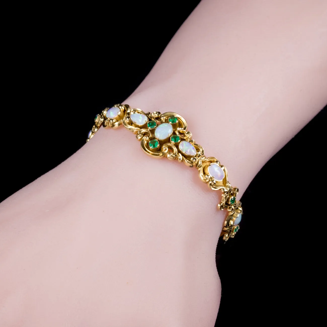 Antique Victorian Opal Emerald Bracelet 18Ct Gold Circa 1860