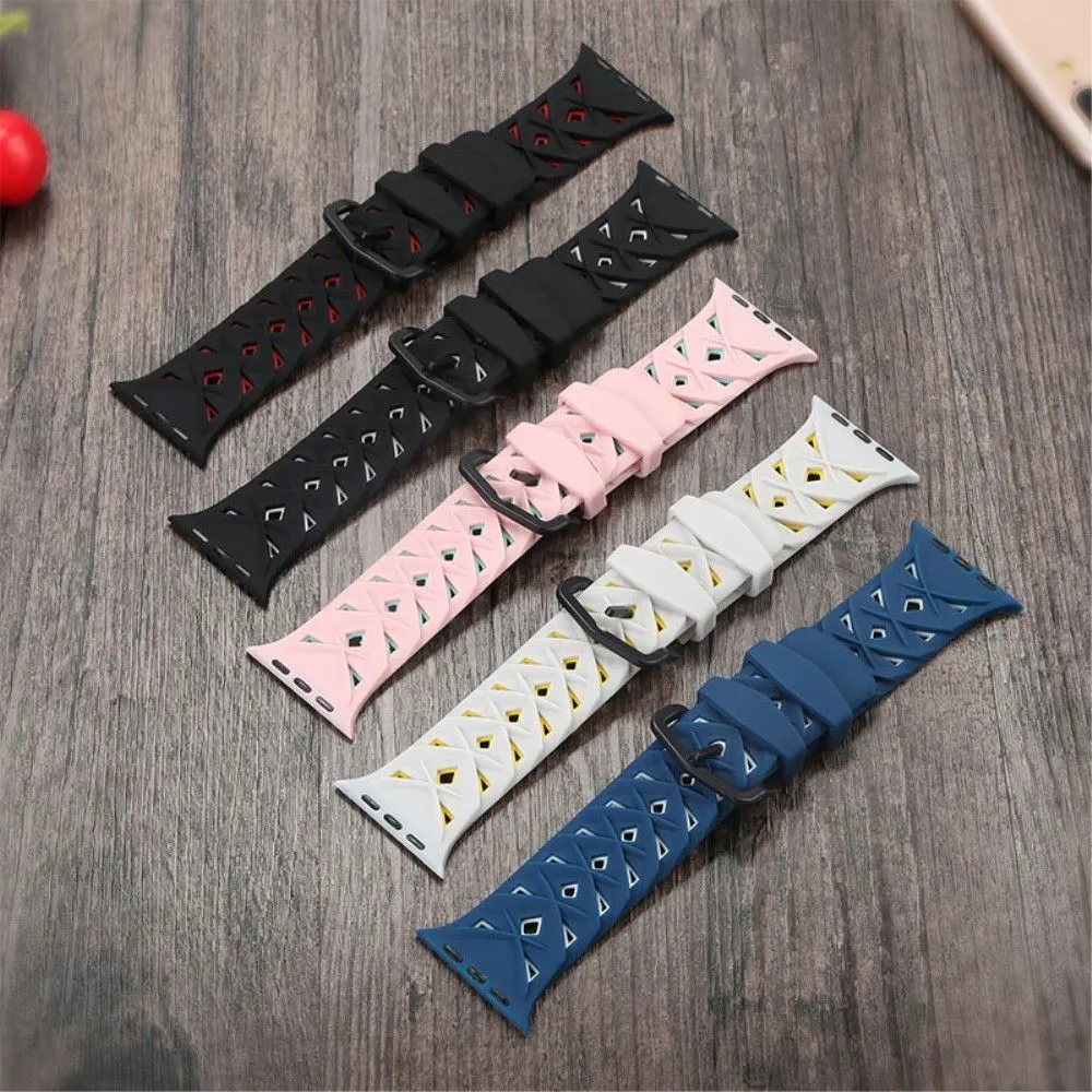 Apple Watch (41mm) dual color rhombus silicone watch strap - Black / White