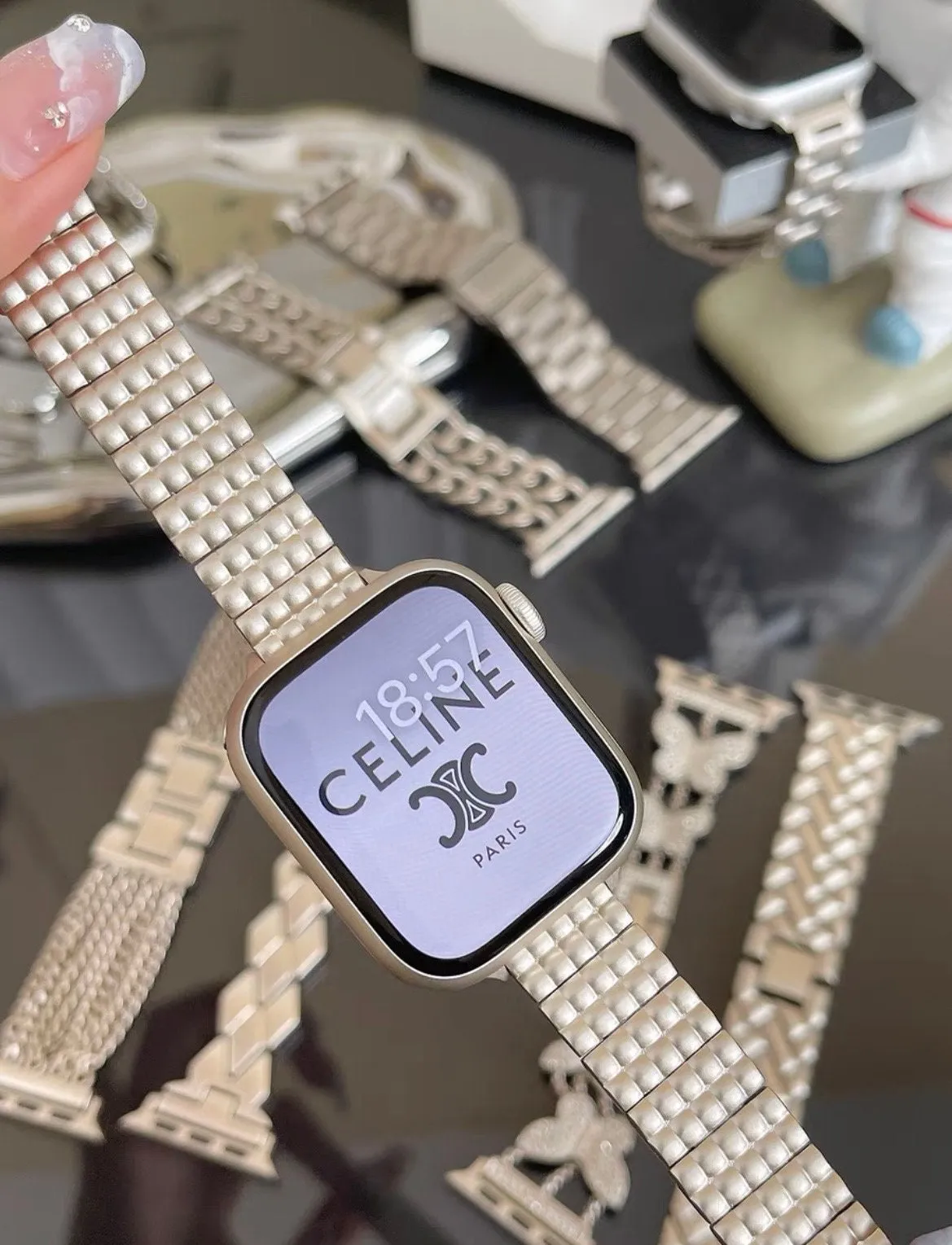 Bling Rhinestones Sleek iWatch Band Series 1 2 3 4 5 6 7 8 9 Ultra Generation 38mm 40mm 41mm 42mm 44mm 45mm 49mm Chain Apple Watch Strap