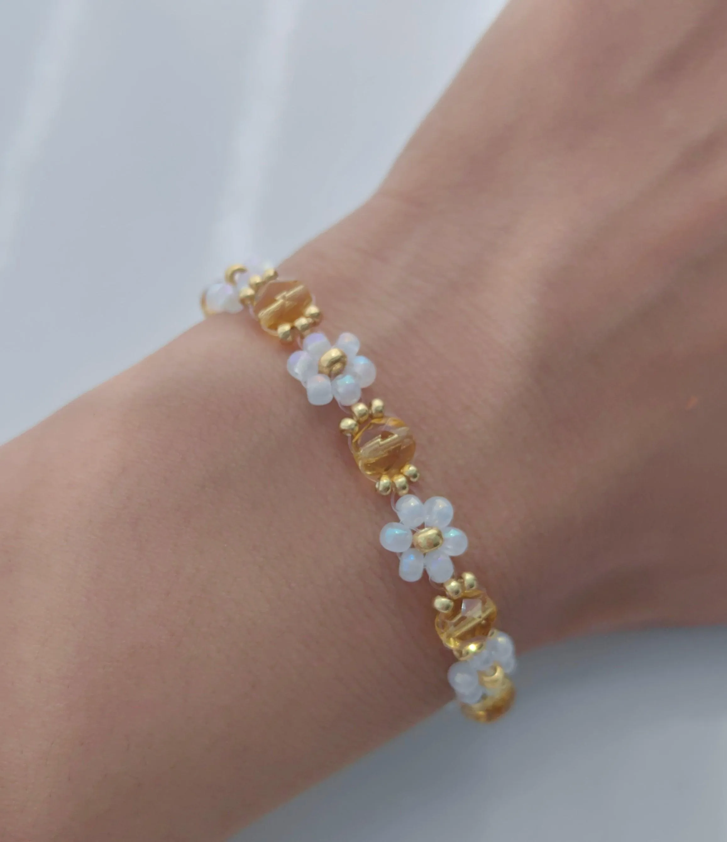 Bloomy Crystal Bracelet