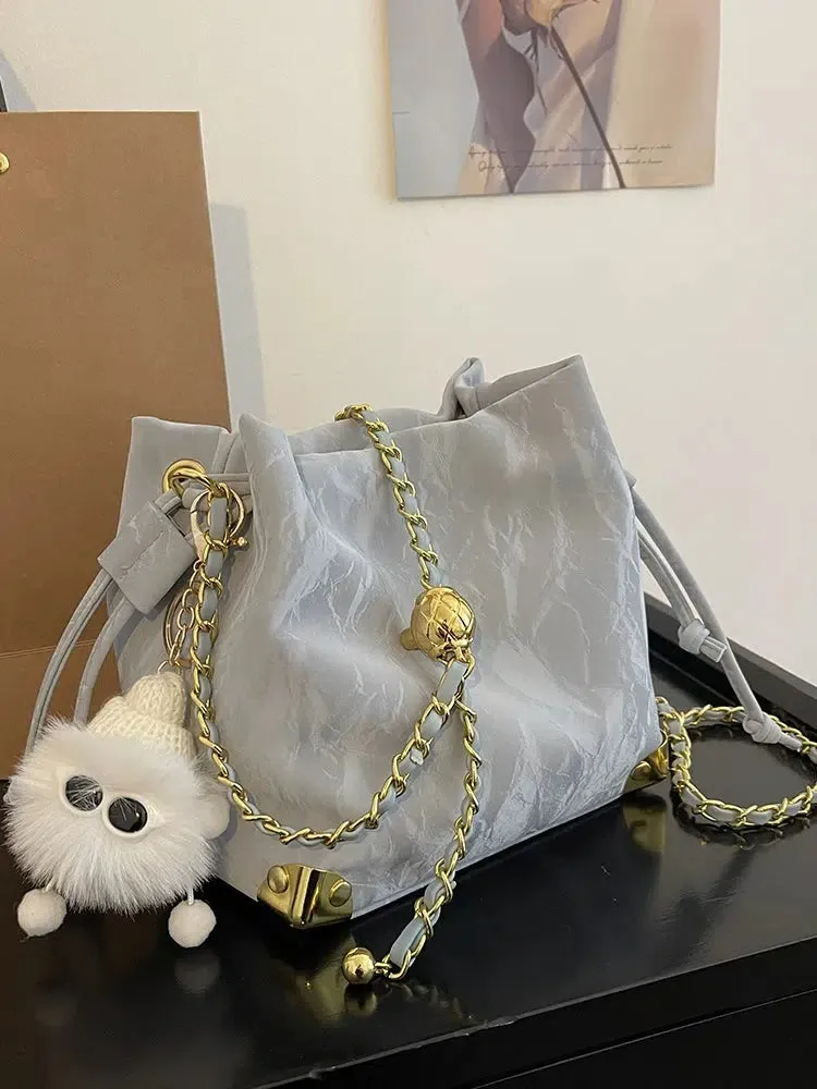 Chain Strap Drawstring Bucket Bag