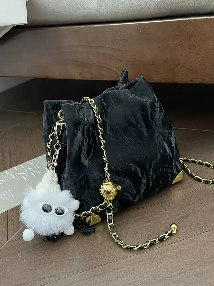 Chain Strap Drawstring Bucket Bag