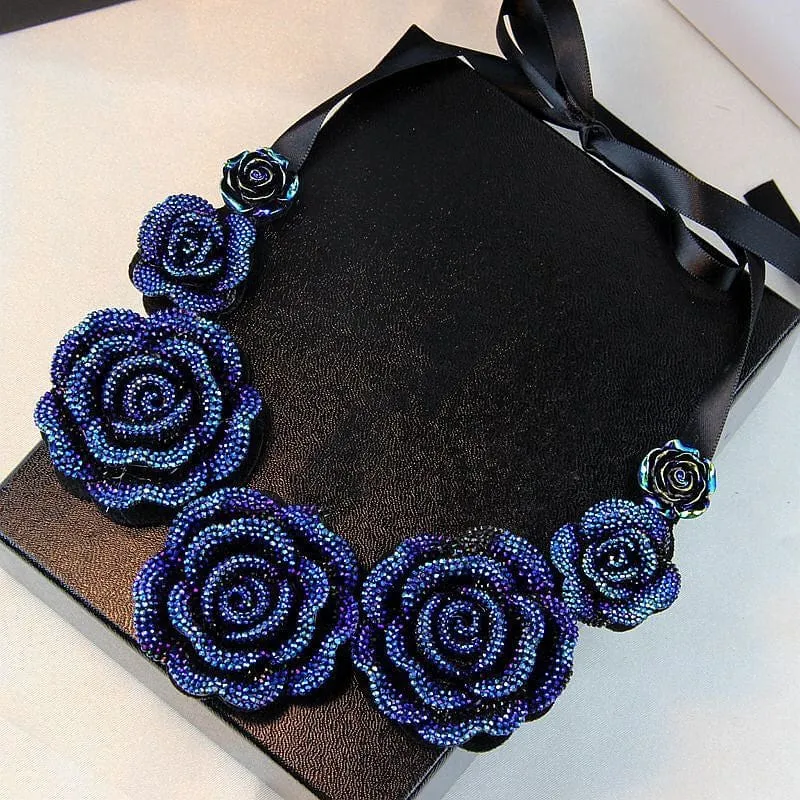 Crystal Roses Pendant Choker Necklace