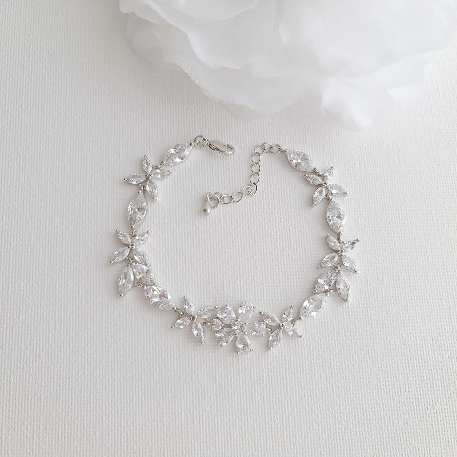 Cubic Zirconia Wedding Flower Bracelet for Brides- Daisy