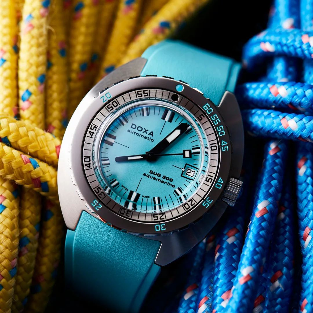 Doxa 300 - Aquamarine (Turquoise)