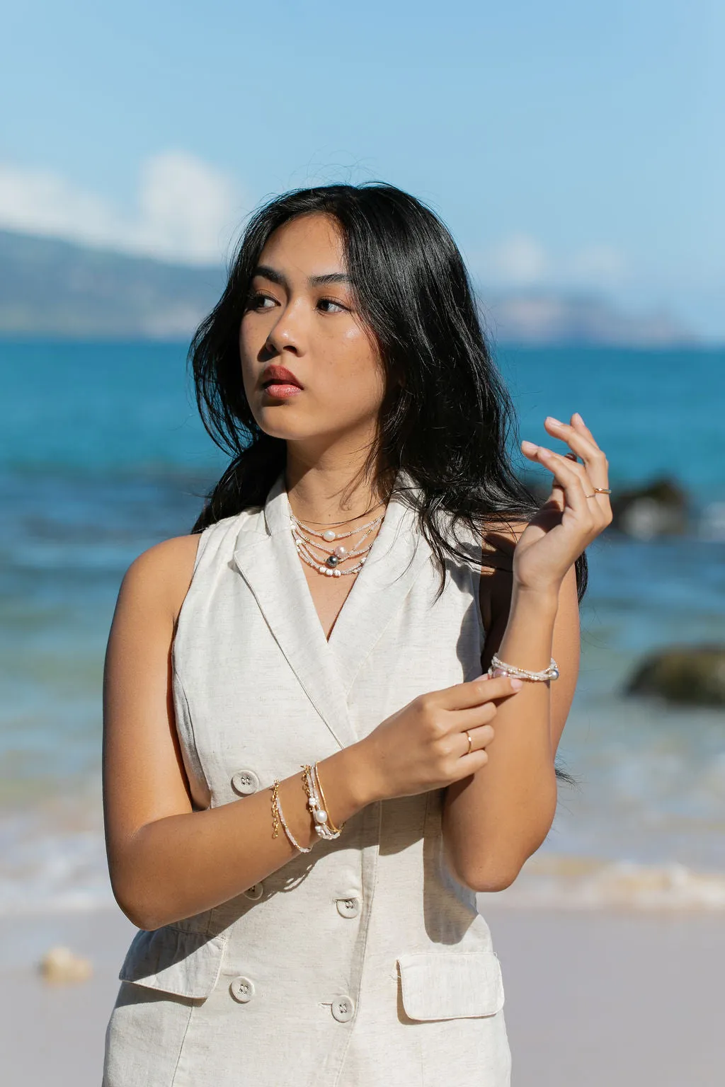 Gemstone Puka Shell Necklace - Ke'alohi