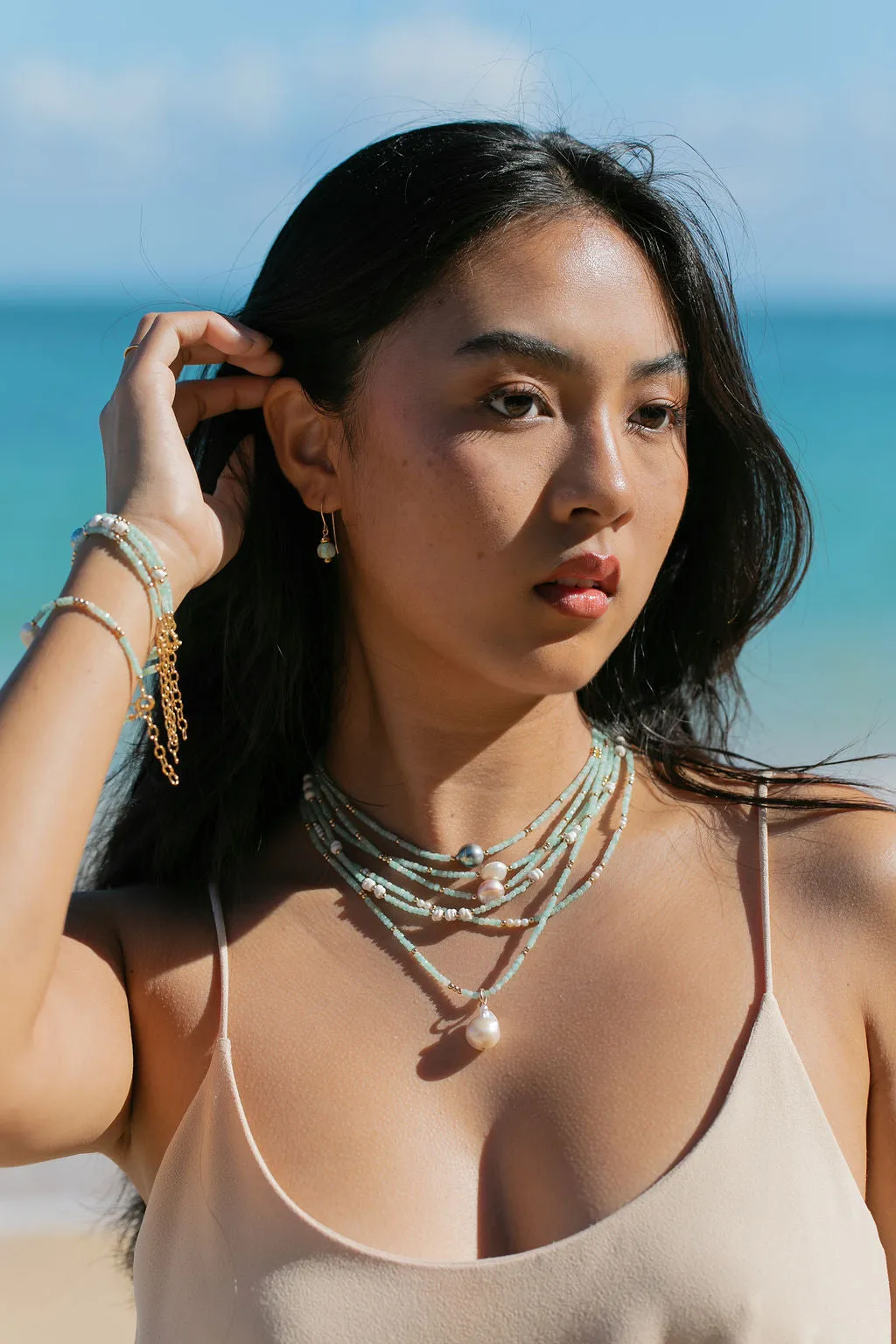 Gemstone Puka Shell Necklace - Ke'alohi