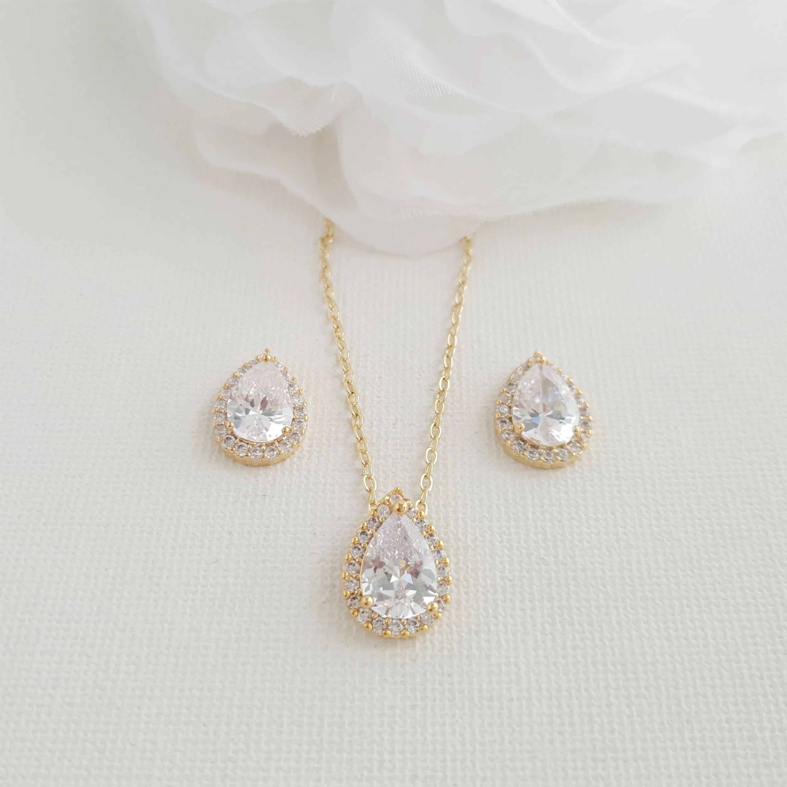 Gold Necklace Bracelet Stud Earrings Set for Brides-Emma