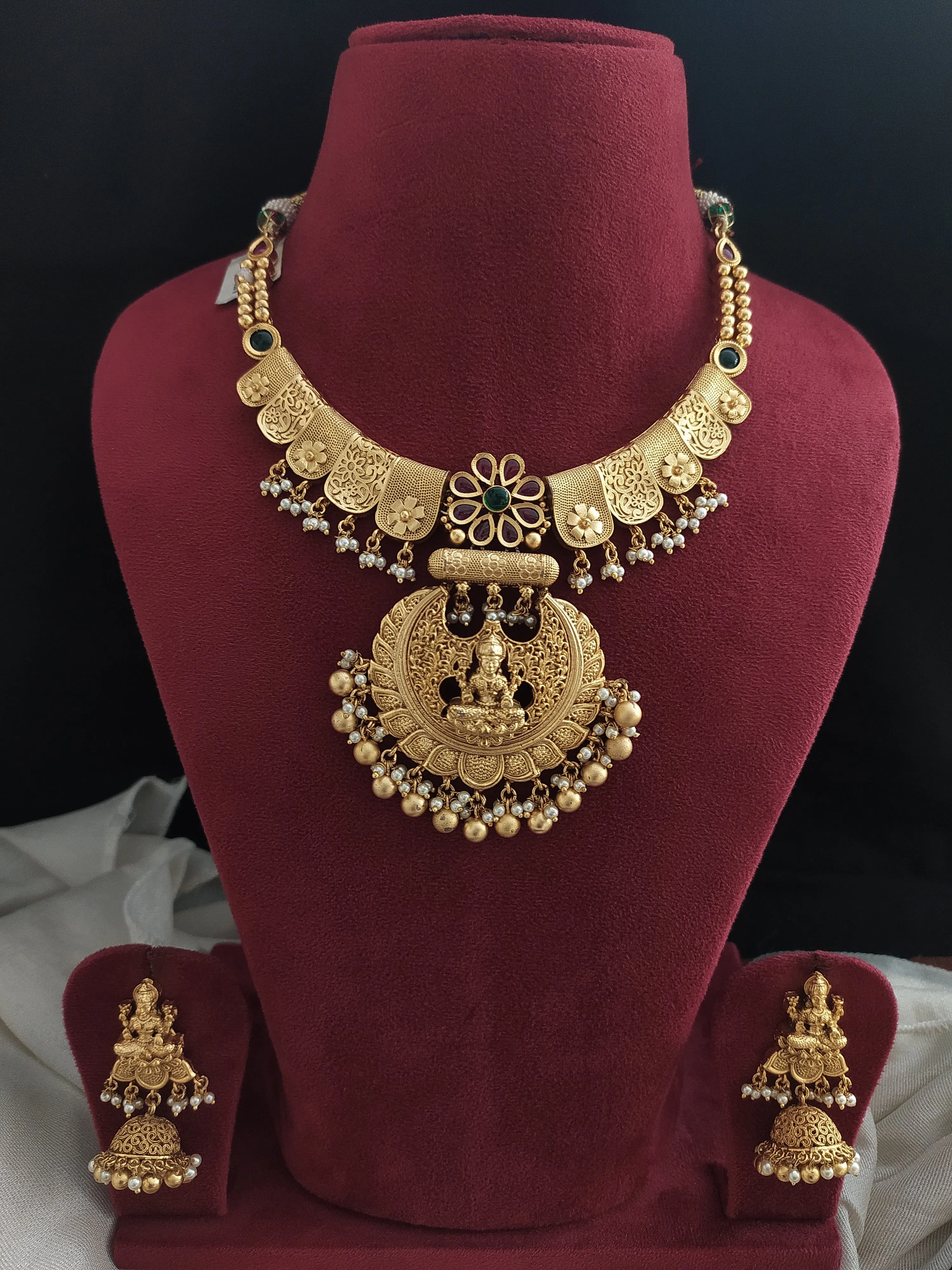 Gold-Plated Antique Hasli Necklace with Lakshmi Pendant