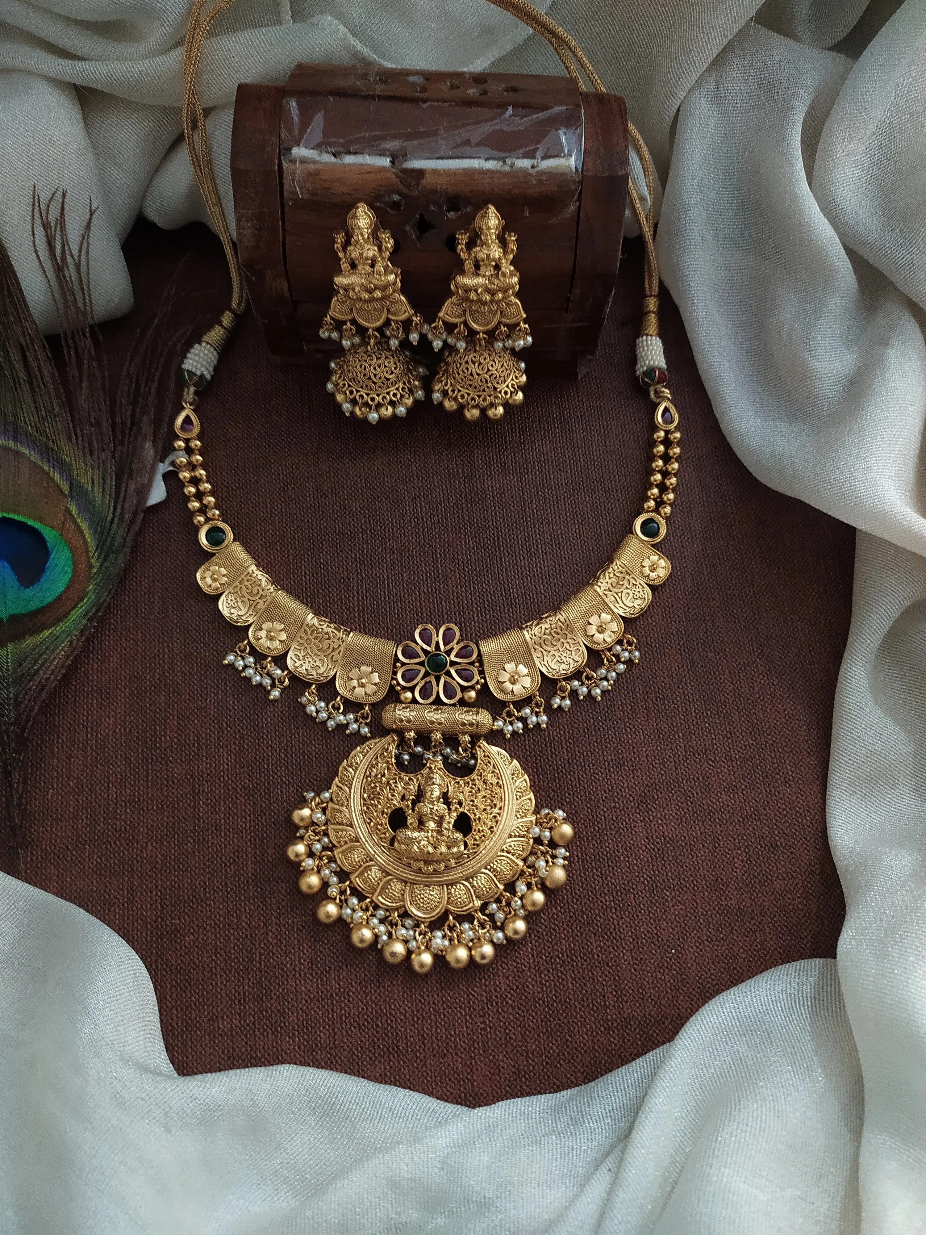 Gold-Plated Antique Hasli Necklace with Lakshmi Pendant