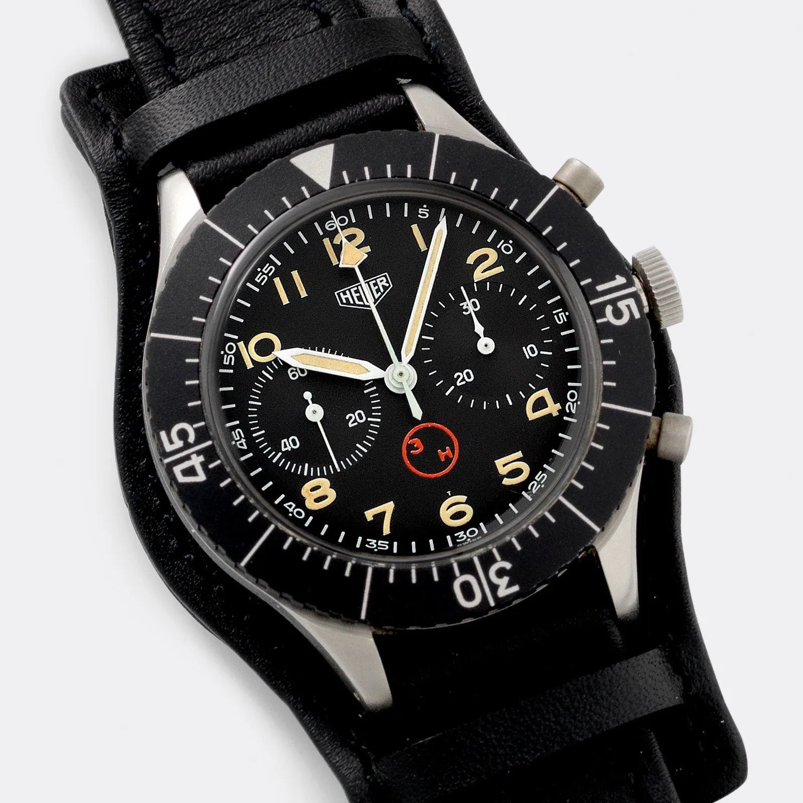 Heuer Chronograph Bundeswehr Issued Chrono 1550SG