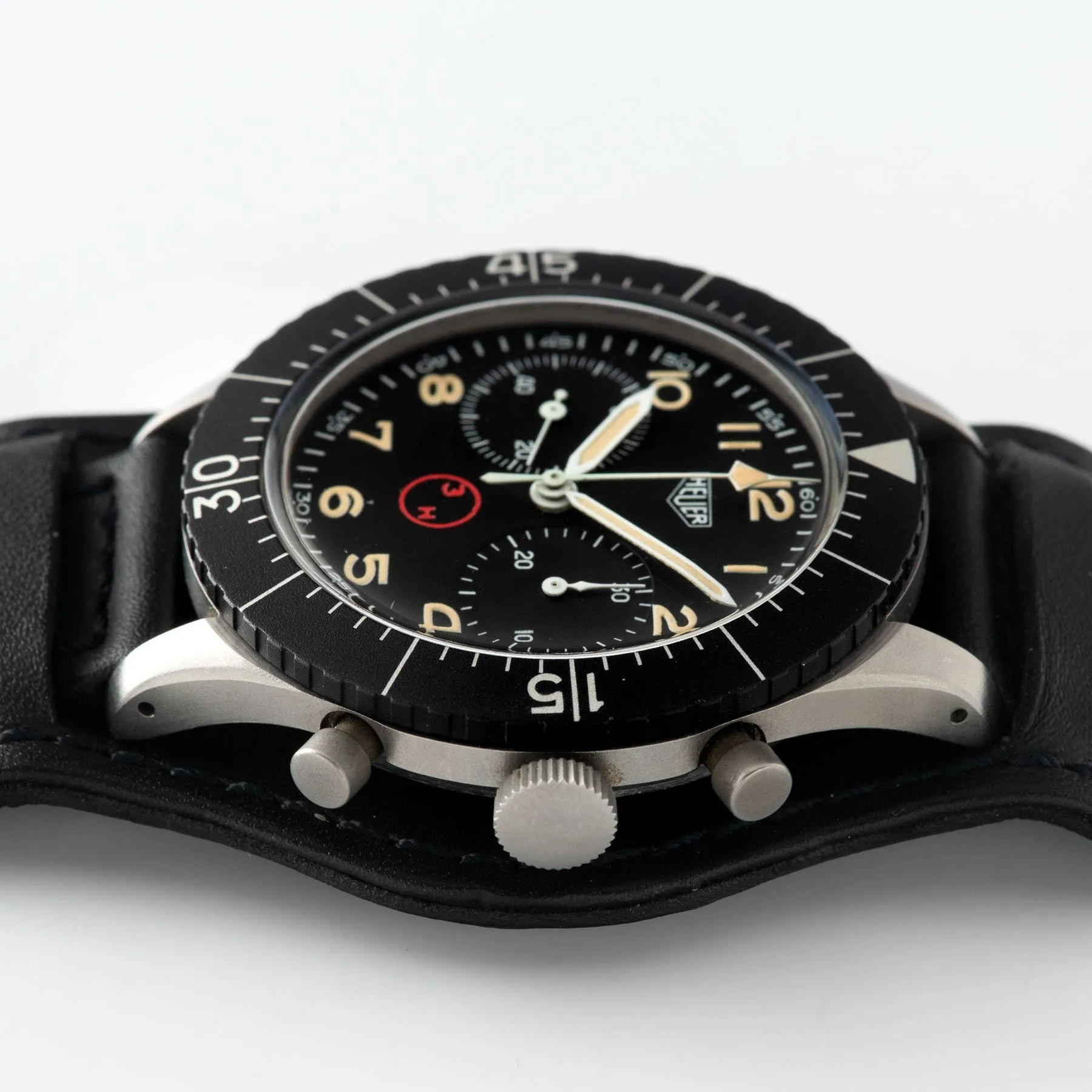 Heuer Chronograph Bundeswehr Issued Chrono 1550SG