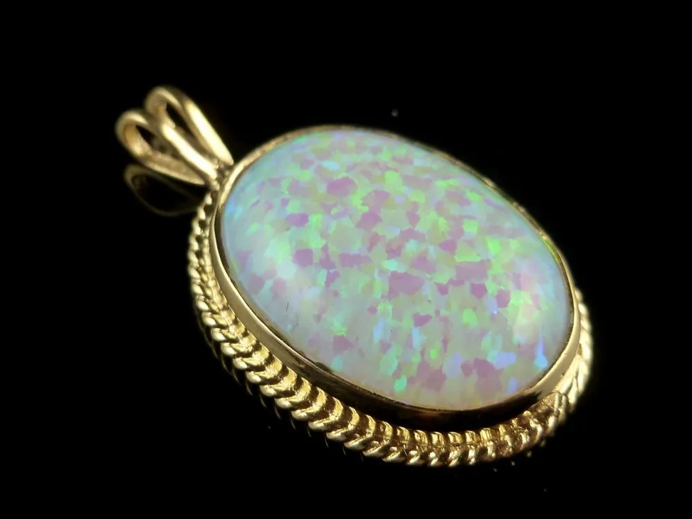 Large Opal Pendant 9Ct Gold 17Ct Opal