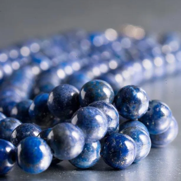 Mandira Necklace With Lapis Lazuli