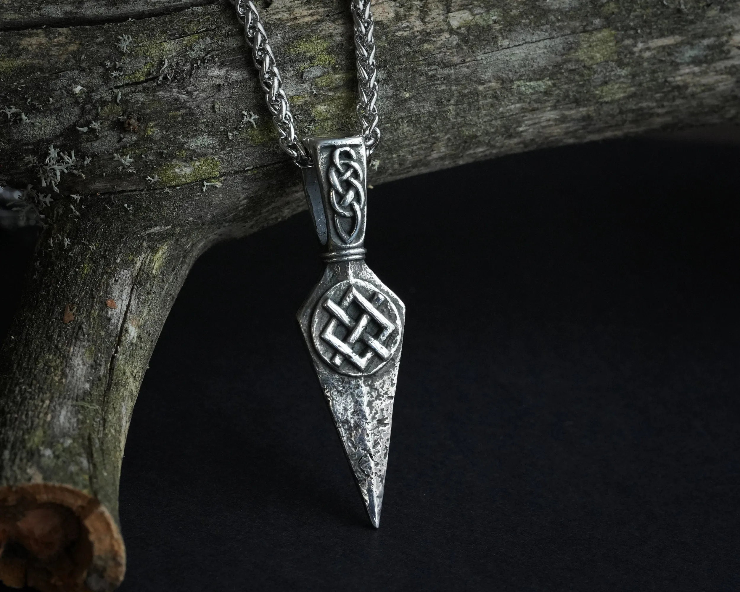 Men Spearhead Arrowhead Necklace Viking Gungnir Spear Pendant Necklace Charm Talisman Jewelry For Warrior Viking Gift for Men Odins Gifts