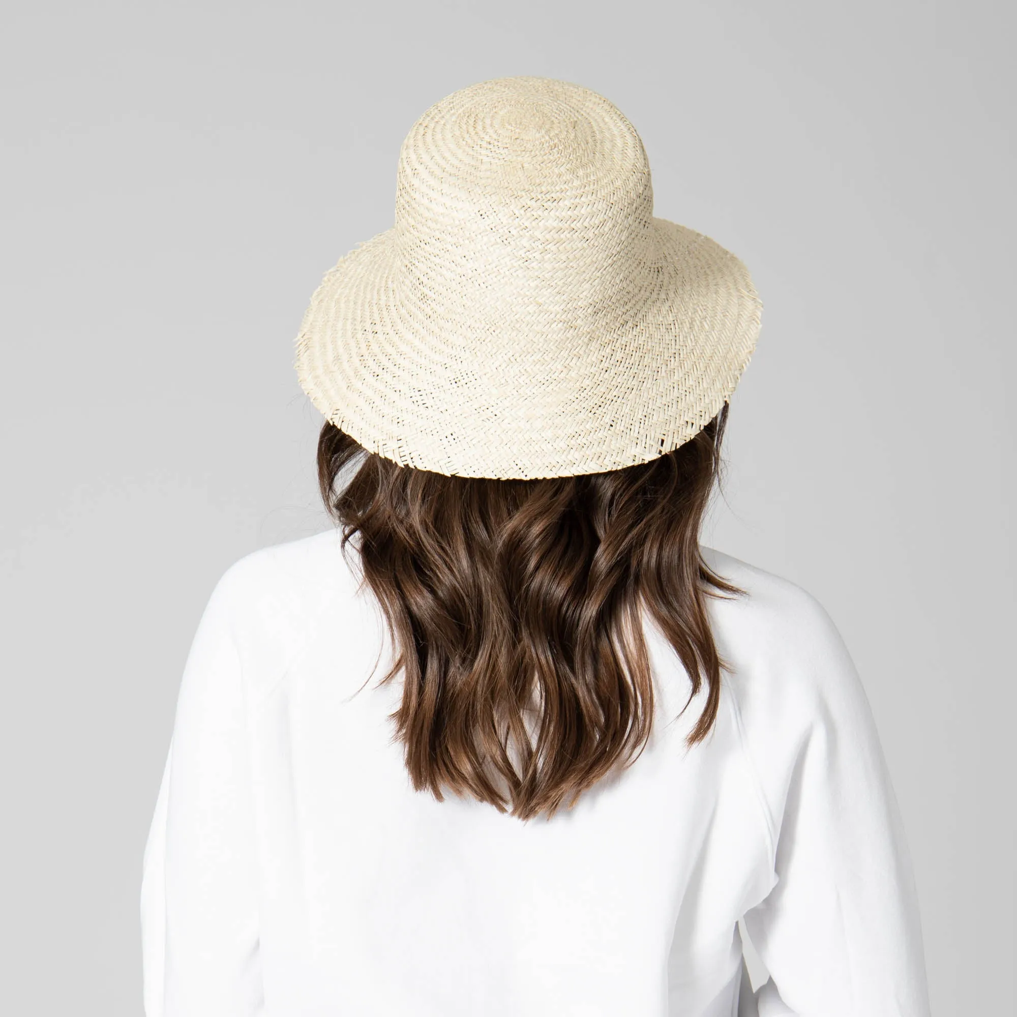 Naturalist - Palm Straw Bucket with Raw Edge