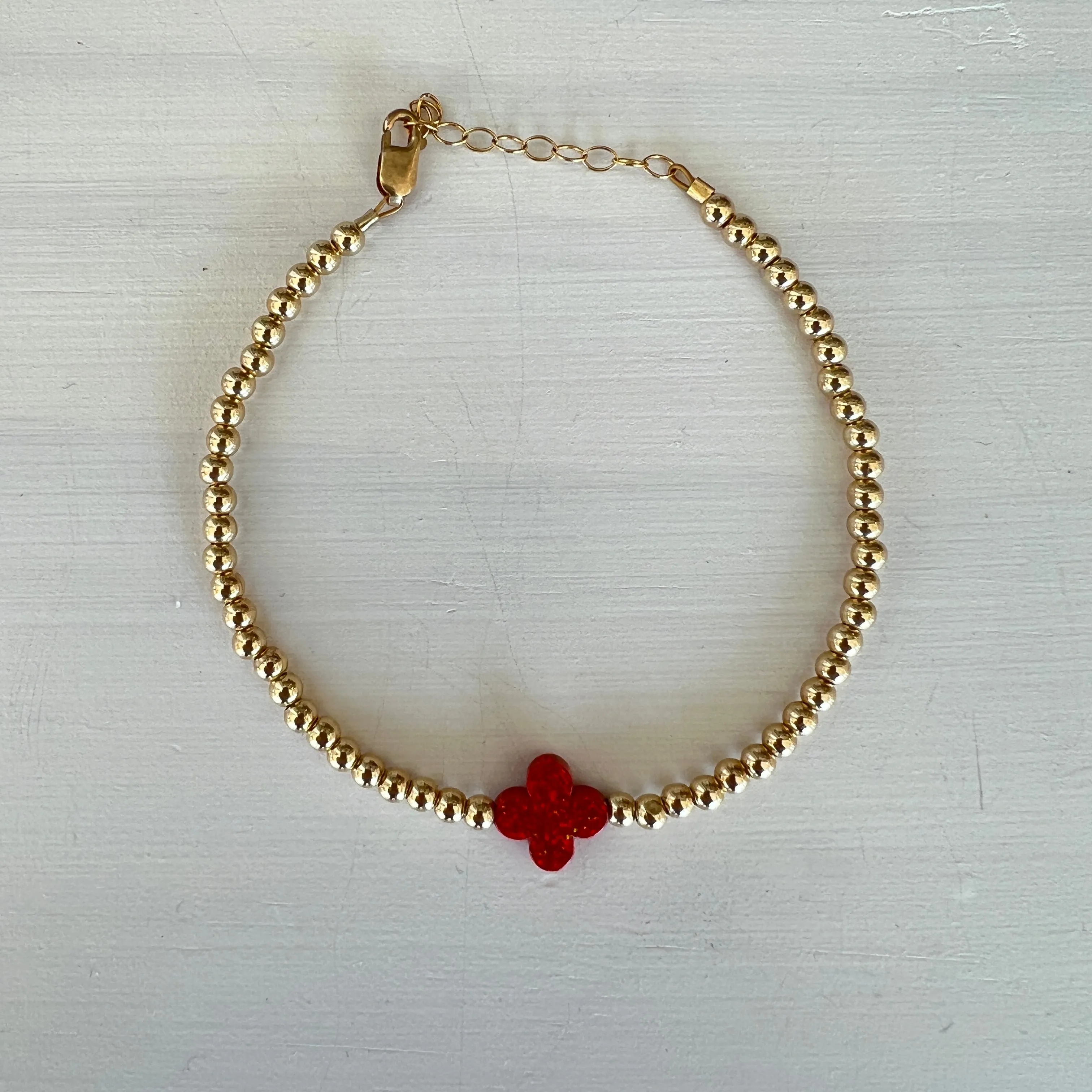 Single Medium Clover Bracelet