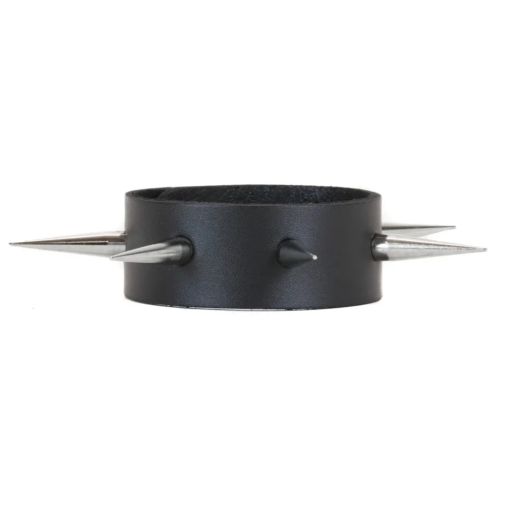 Single Row Slim Tall Spiked Wristband