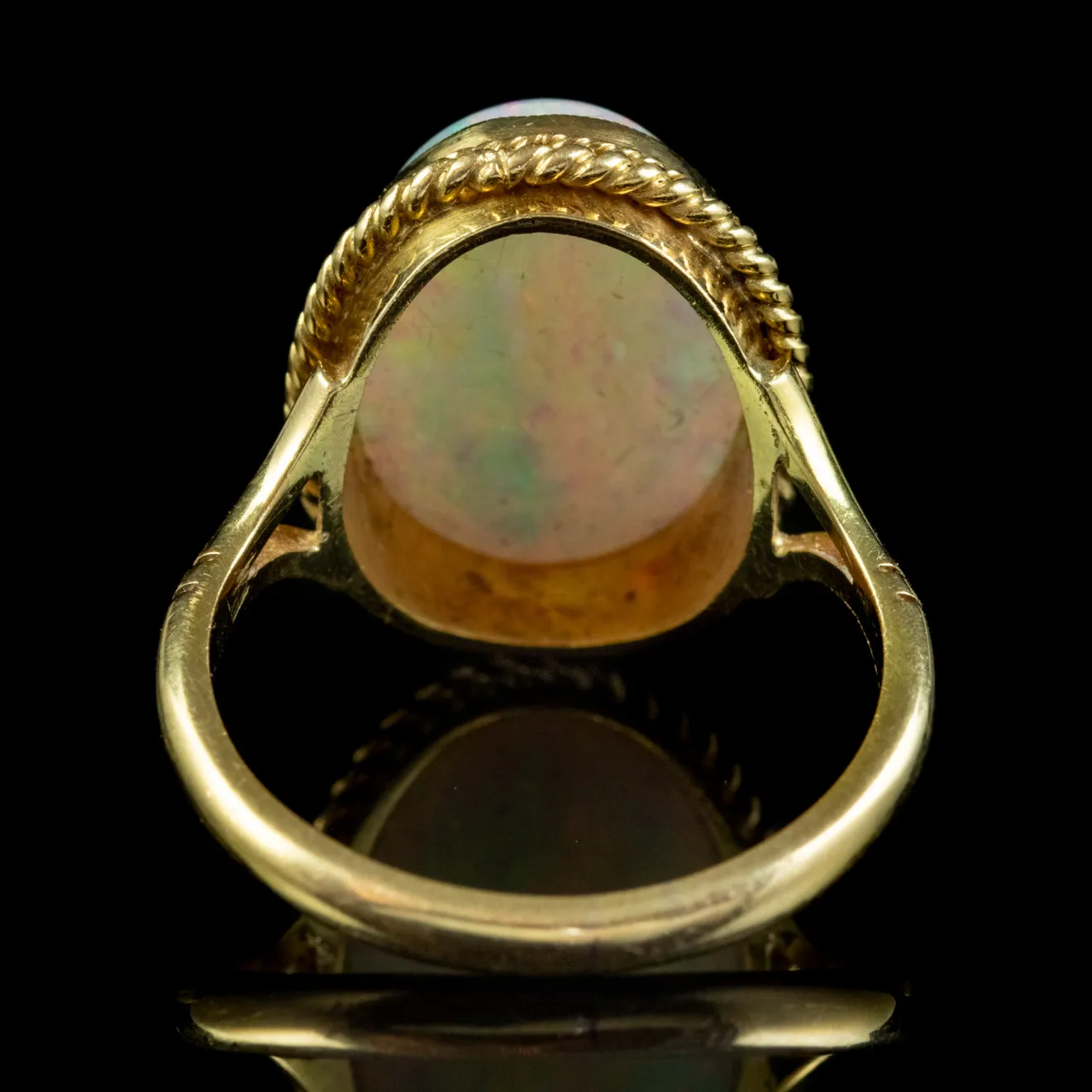 Vintage Opal Ring 18Ct Gold Natural 8Ct Opal Circa 1980