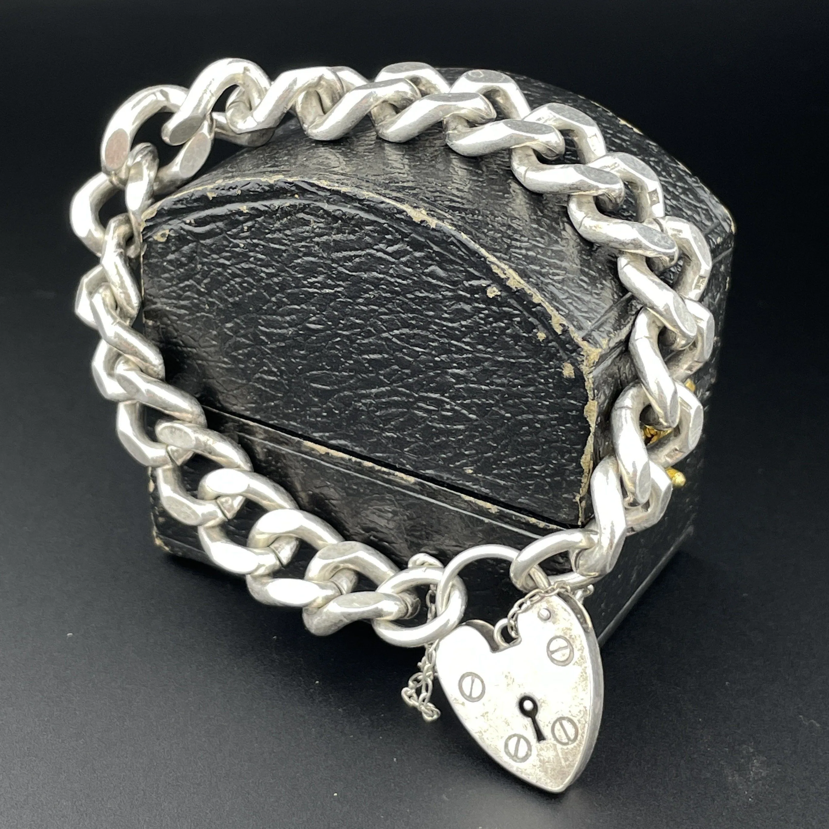 Vintage Silver English Heat Padlock Curb Chain Bracelet